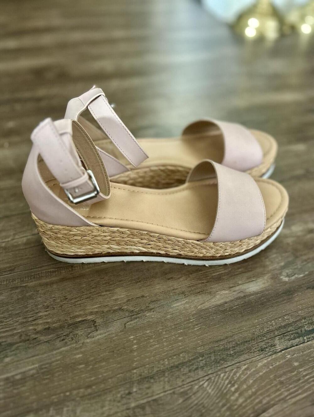Dolce Vita Women’s Pale Pink Platform Wedges Size 10 Baker